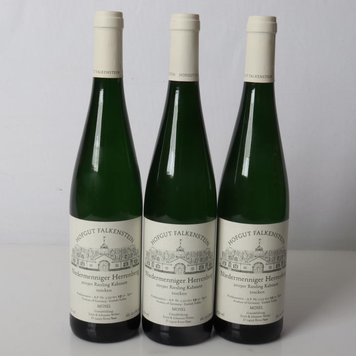 Hofgut Falkenstein, Niedermenniger Herrenberg, Riesling Kabinett trocken 2019